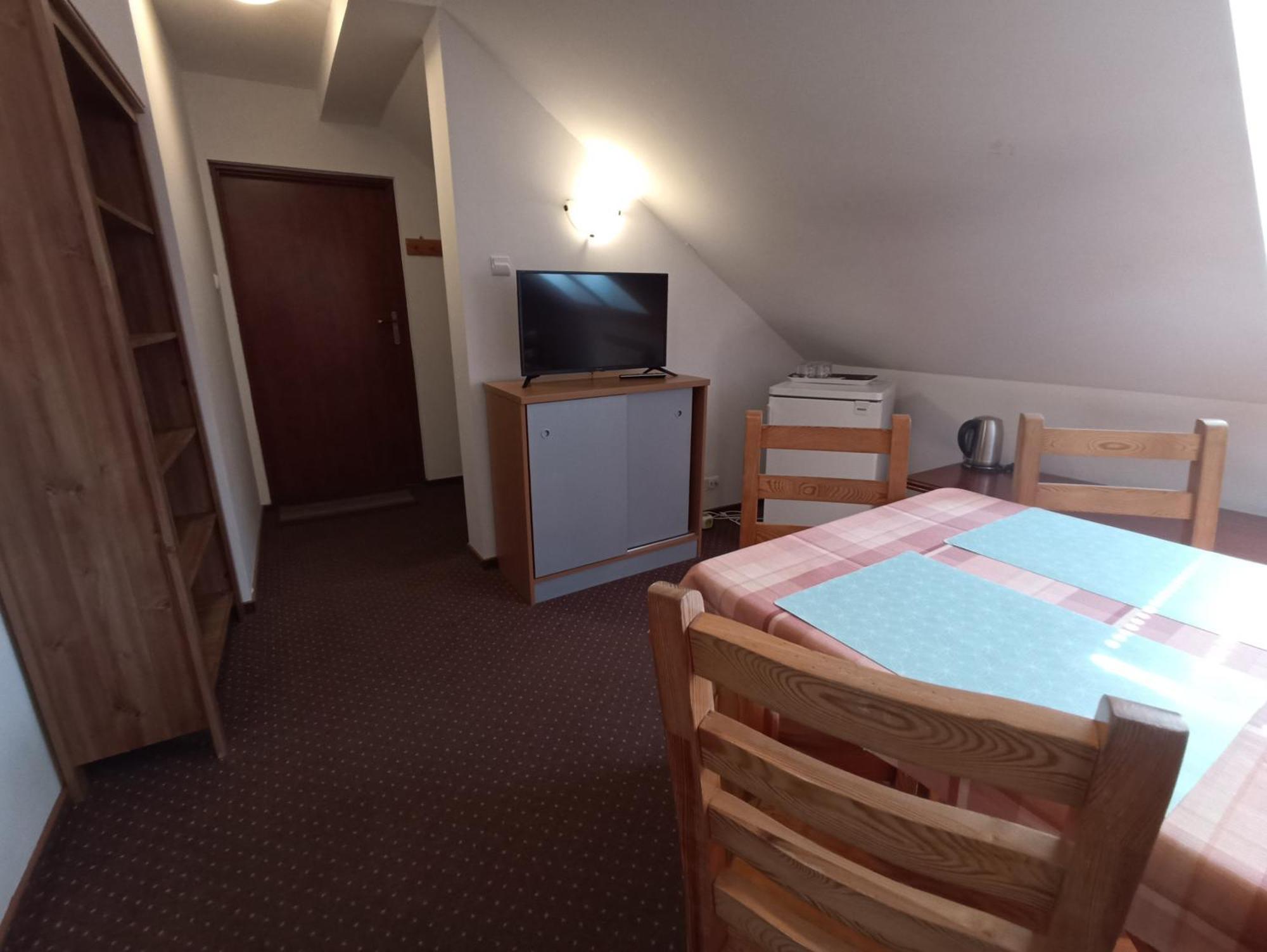 Dom Turysty Na Skarpie Apartment Malbork Ngoại thất bức ảnh
