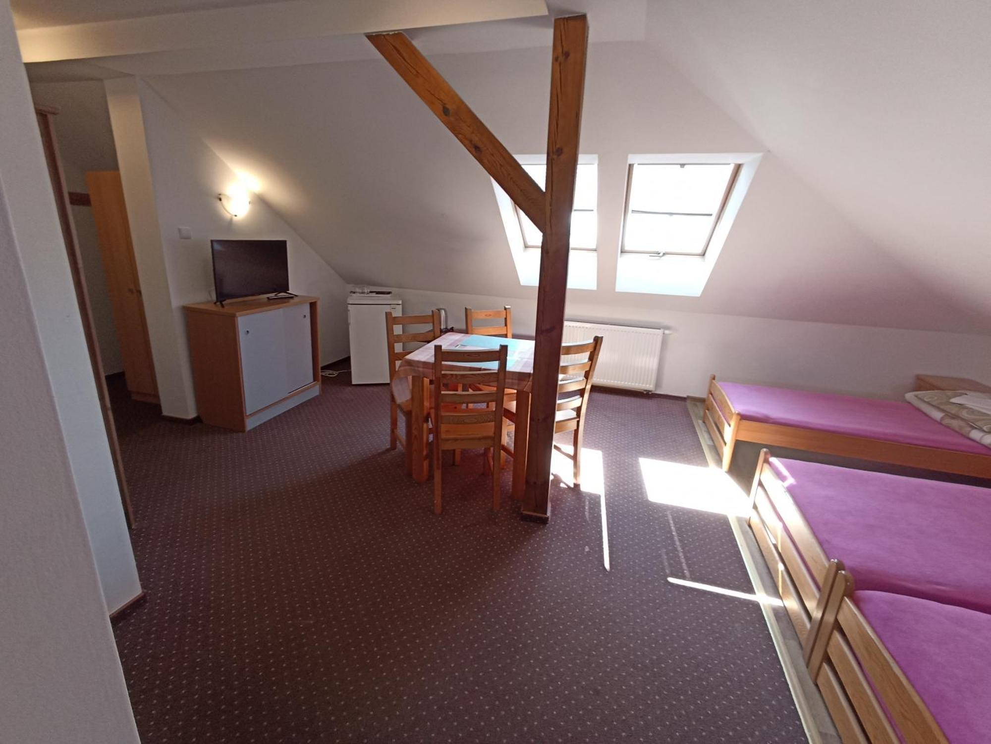 Dom Turysty Na Skarpie Apartment Malbork Ngoại thất bức ảnh