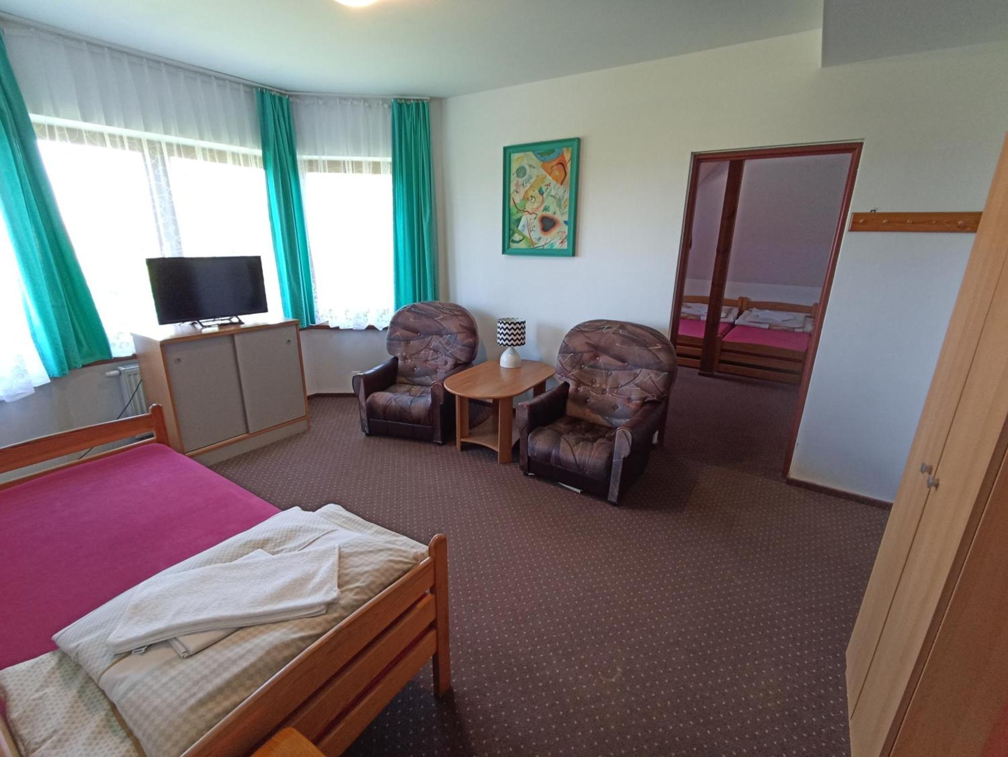 Dom Turysty Na Skarpie Apartment Malbork Ngoại thất bức ảnh